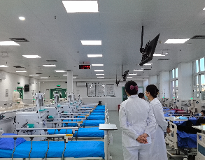 我院肾内科血透室顺利通过卫健委评审，新设备投入使用